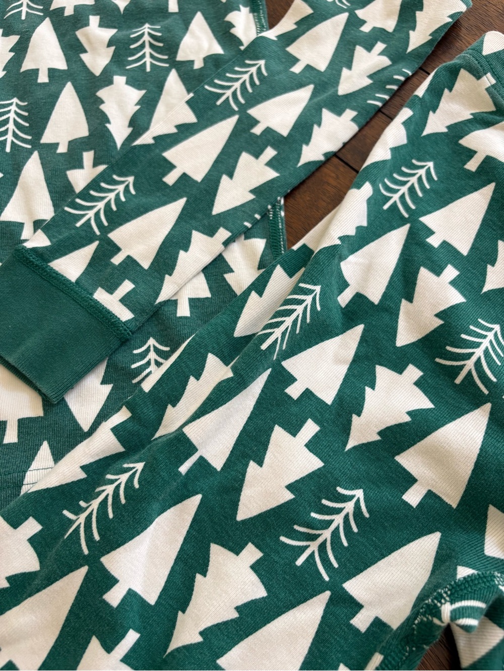 Hanna Andersson Organic Pajamas Size 160 US 14 Green Holiday Christmas Tree - Picture 4 of 9
